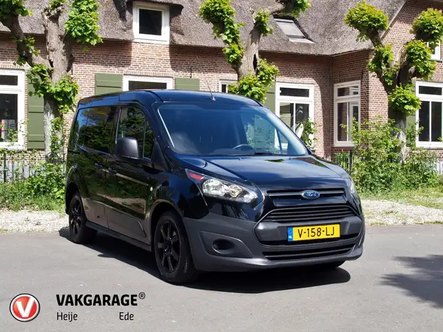 Ford Transit Connect 1.5 TDCI L1 Economy Edition | Trekhaak | Bluetooth