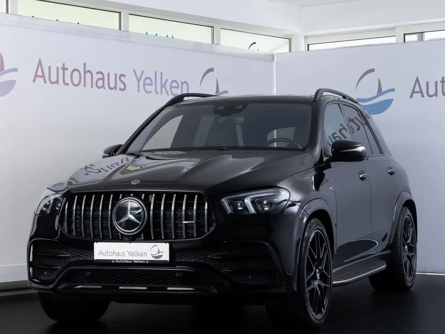 Mercedes-Benz GLE 53 AMG MBEAM*DISTR*BURM*PANO*360°*22" Negru - 1