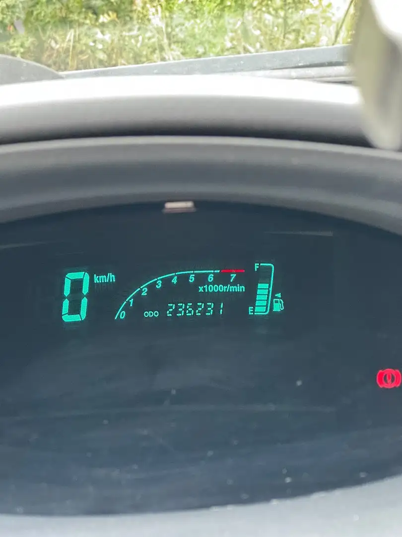 Toyota Yaris Yaris 1.3 VVT-i Sol Argent - 2