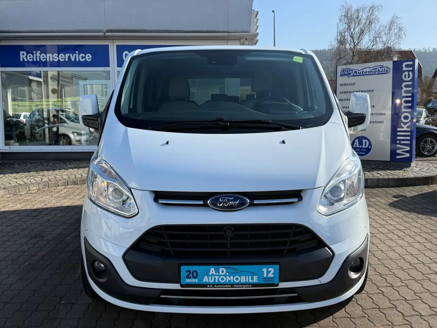 Ford Transit /Tourneo Custom Kombi 310 L1 Tita 8-Sitze Weiß - 2