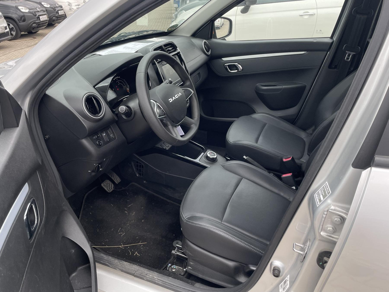 Dacia Spring Electric Essential — photo 9