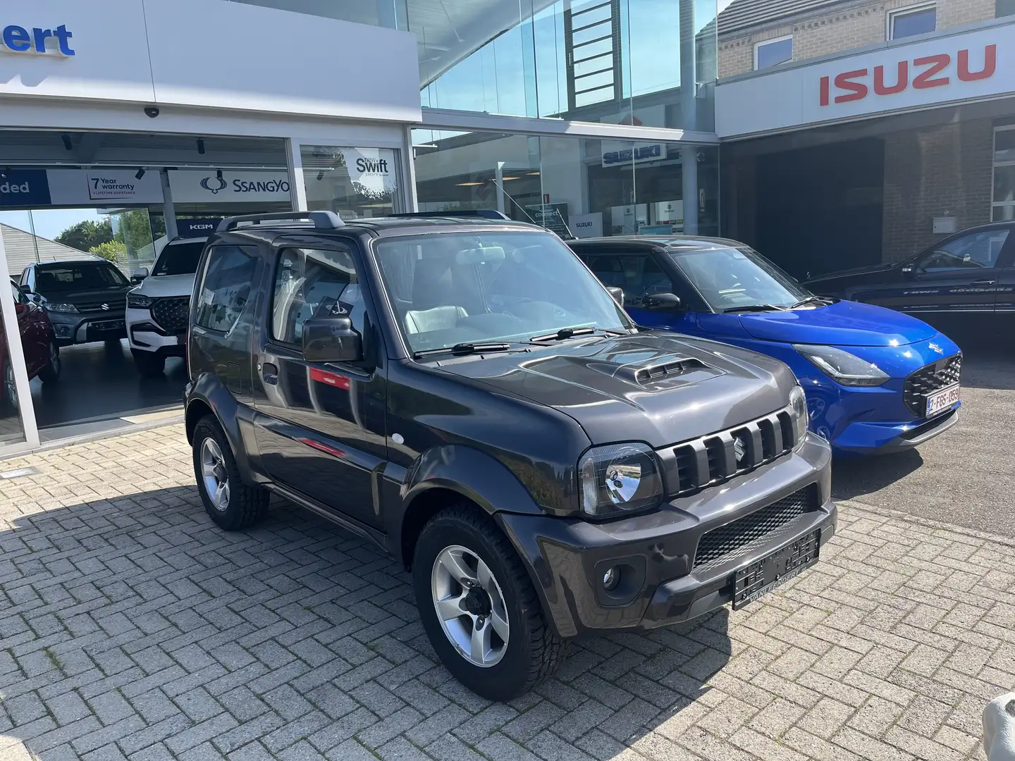 Suzuki Jimny 1.3i JX - 1
