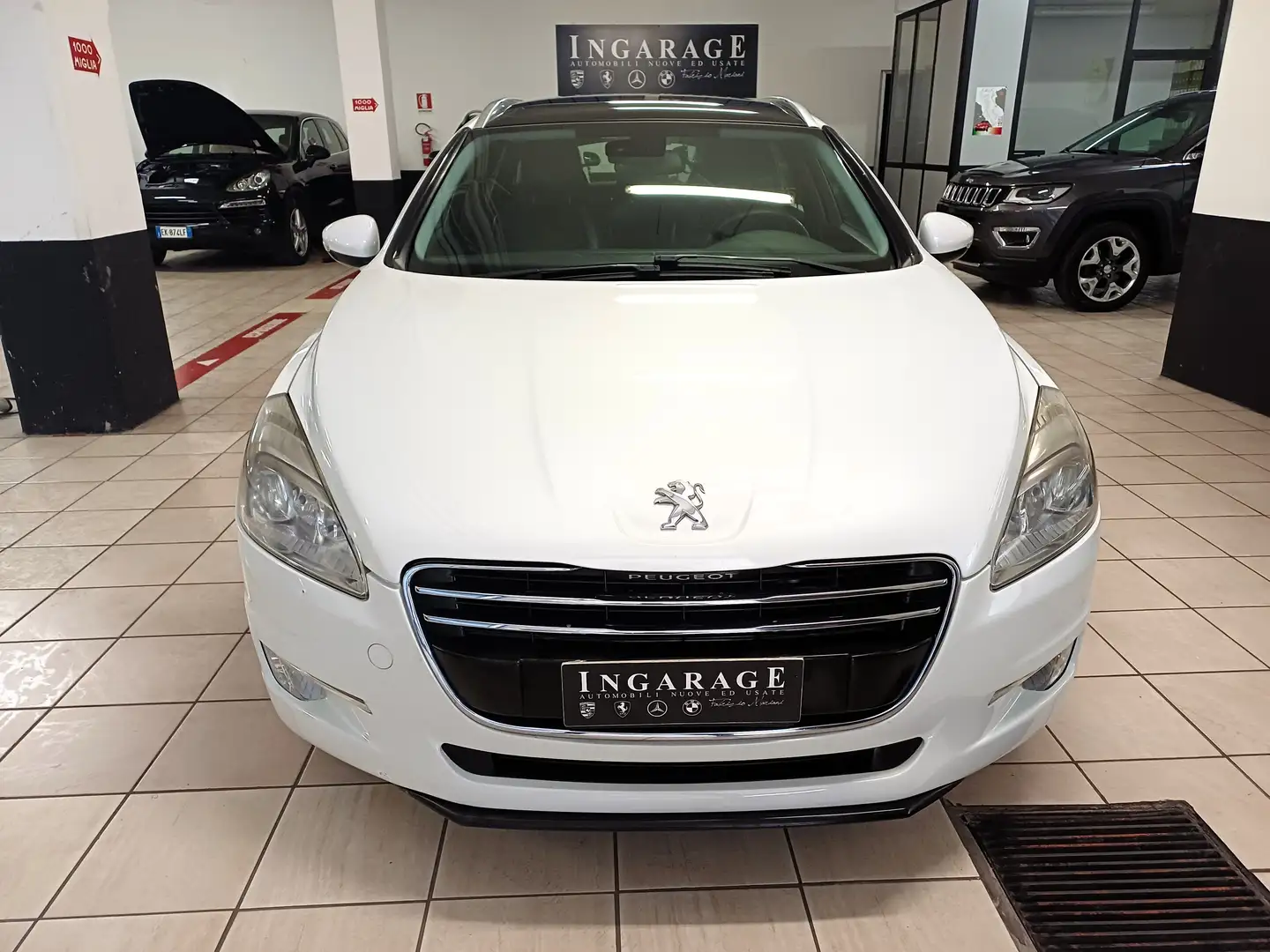 Peugeot 508 508 SW SW 2.0 hdi 16v Active Ciel 163cv Bianco - 1