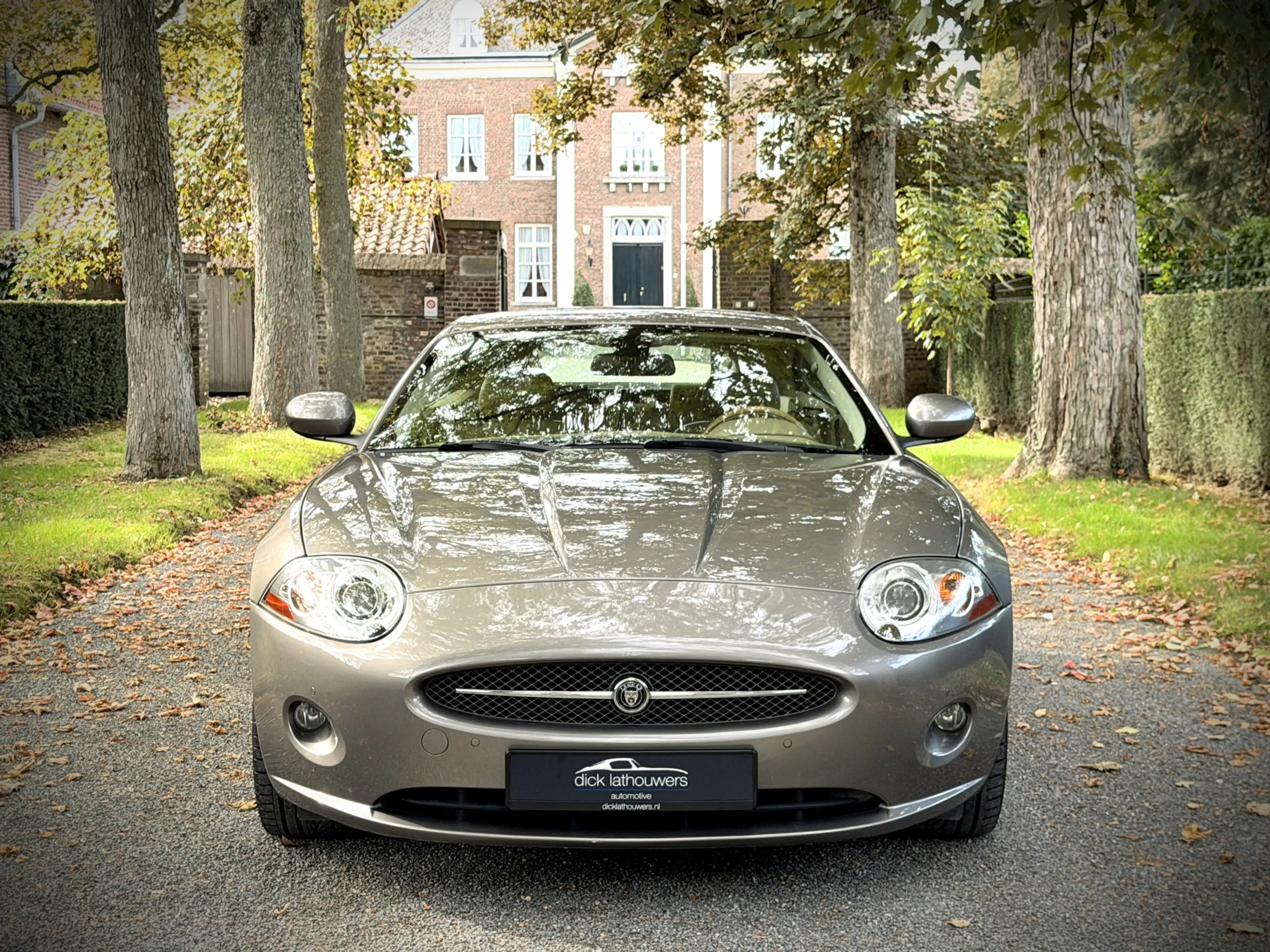 Jaguar XK 4.2 V8 Coupé — photo 3