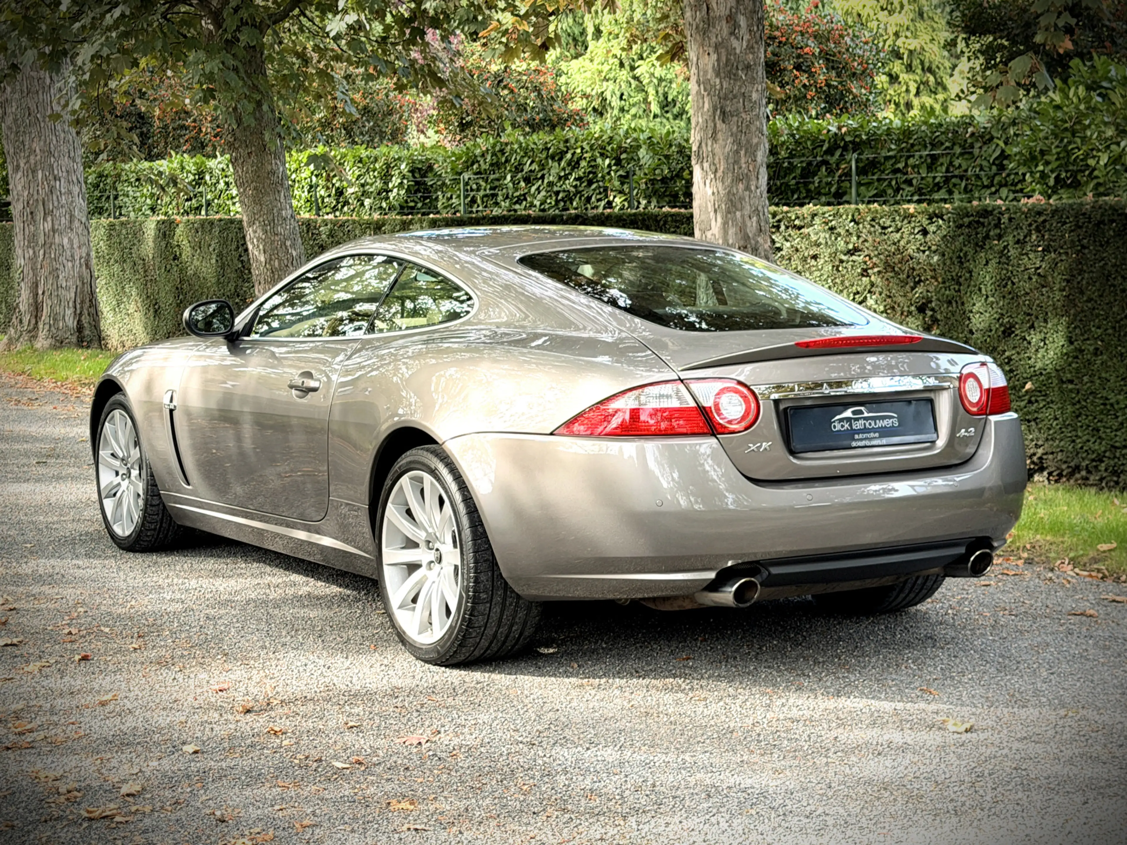 Jaguar XK 4.2 V8 Coupé — photo 10