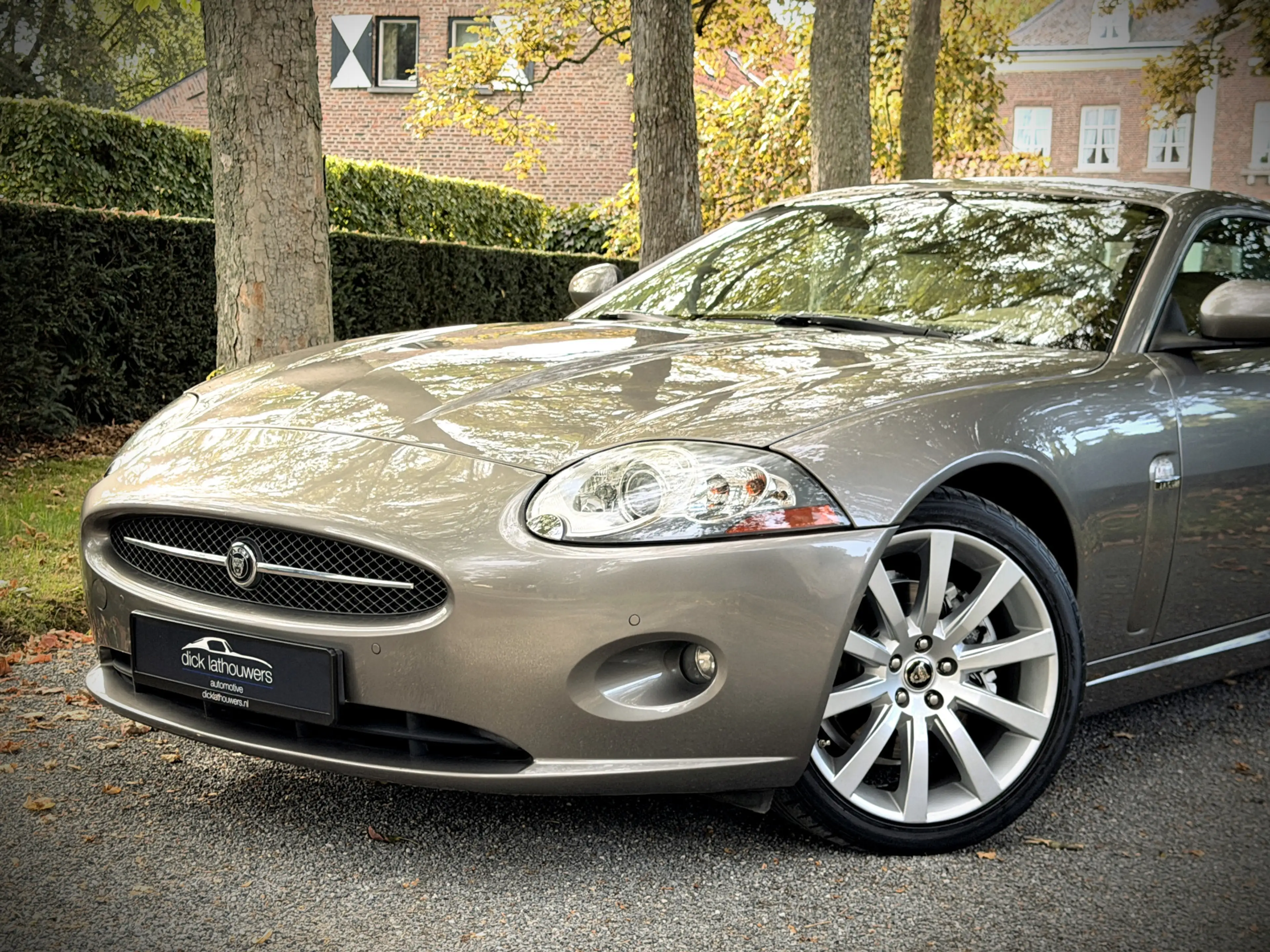 Jaguar XK 4.2 V8 Coupé — photo 48
