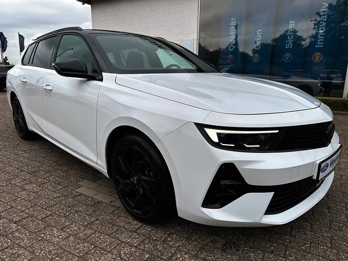 Opel Astra L Sports Tourer GS Line Voll-LED+ACC+360° Weiß - 2