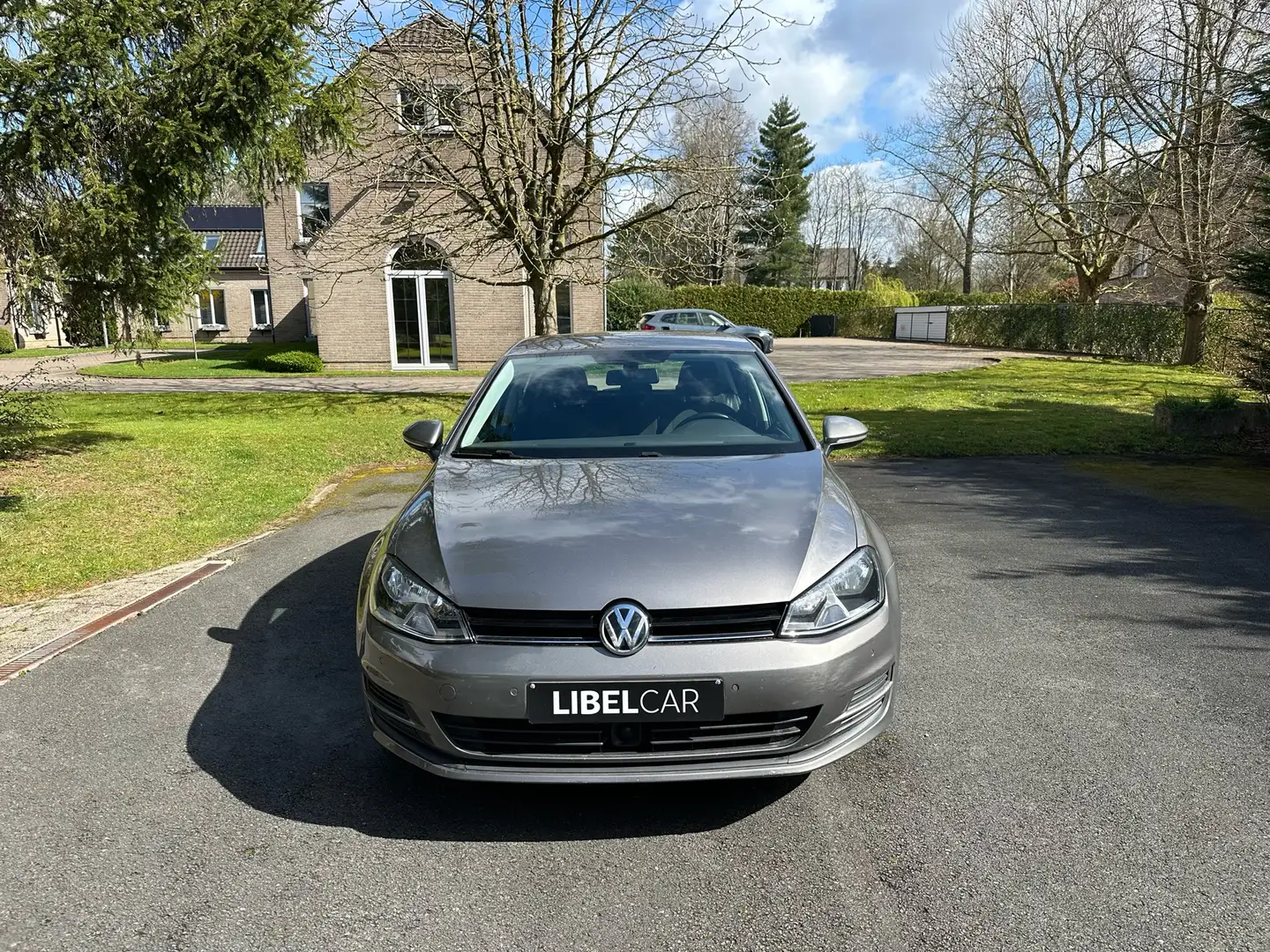 Volkswagen Golf 1.2TSI *GARANTIE* *Automatique* *Full* Gris - 2