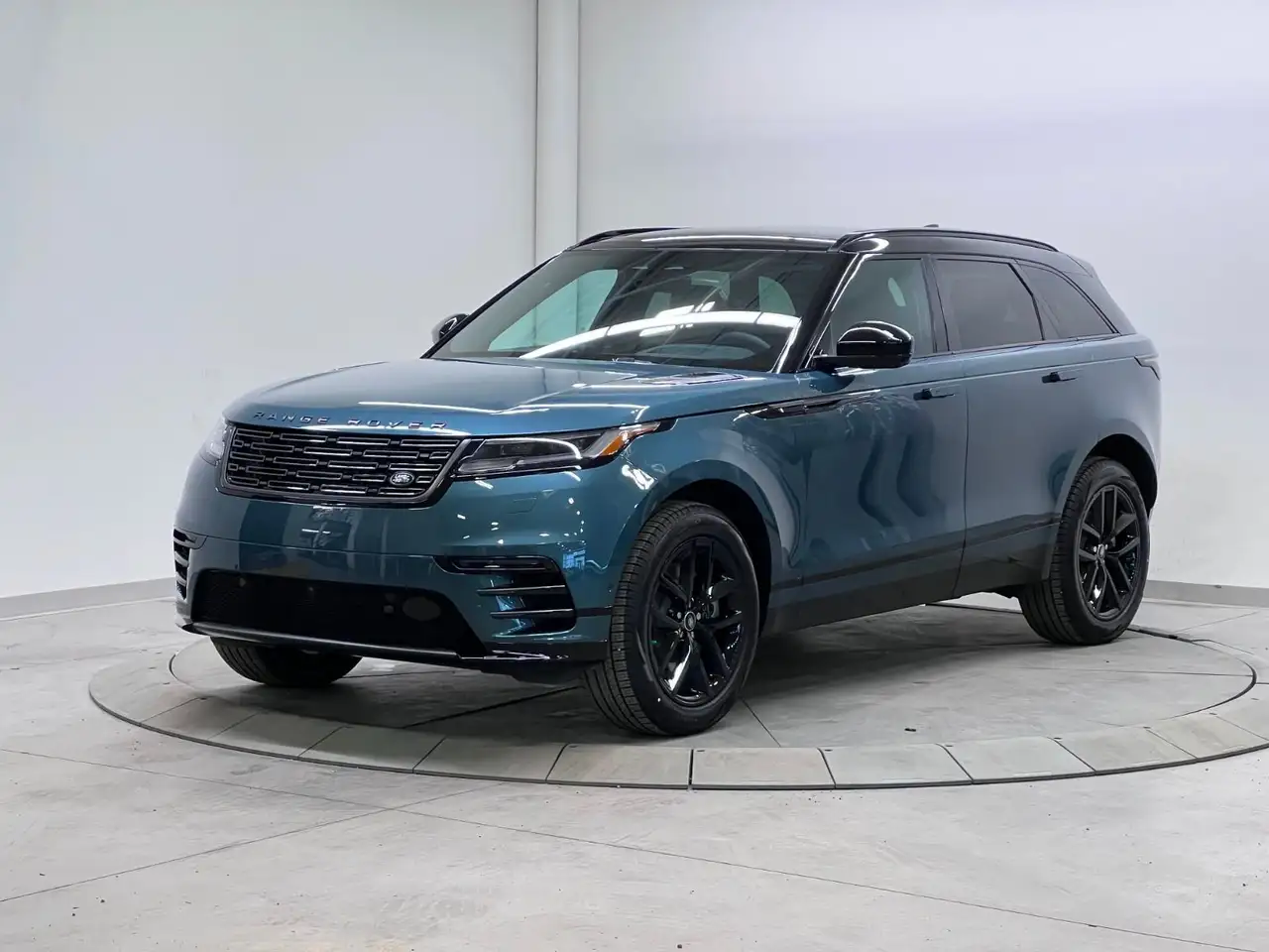 2026 Land Rover Range Rover Velar