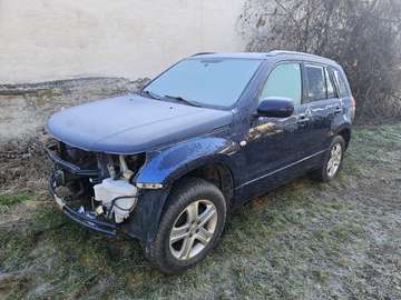 Grand Vitara 2,0 DOHC deluxe  deluxe