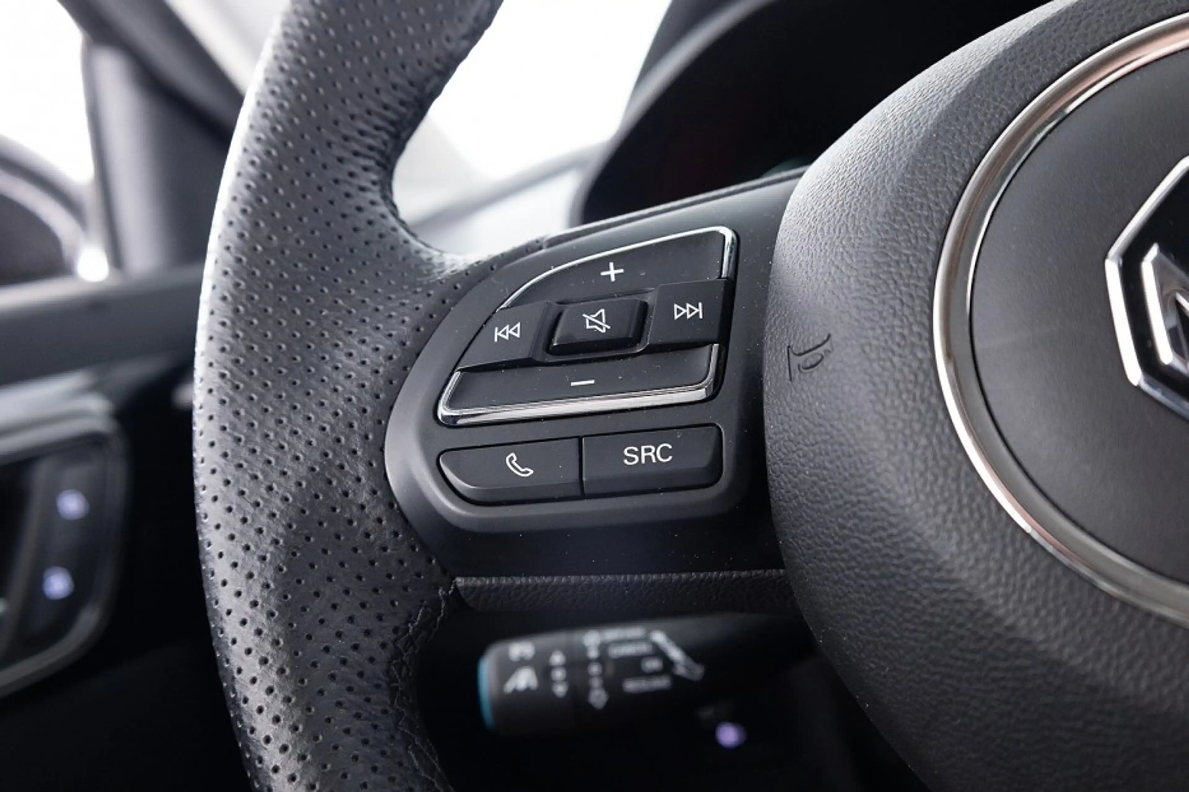 MG MG5 Standard Range Luxury 50kWh EV | LEDER | NAVI | FU — photo 21