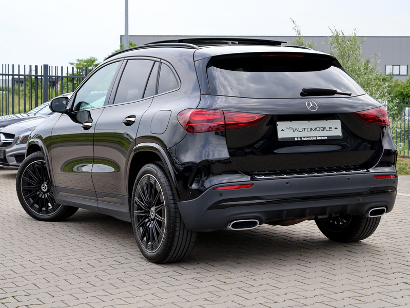 Mercedes-Benz GLA 200 d 4Matic AMG Line - PANO   NIGHT   LED — photo 15