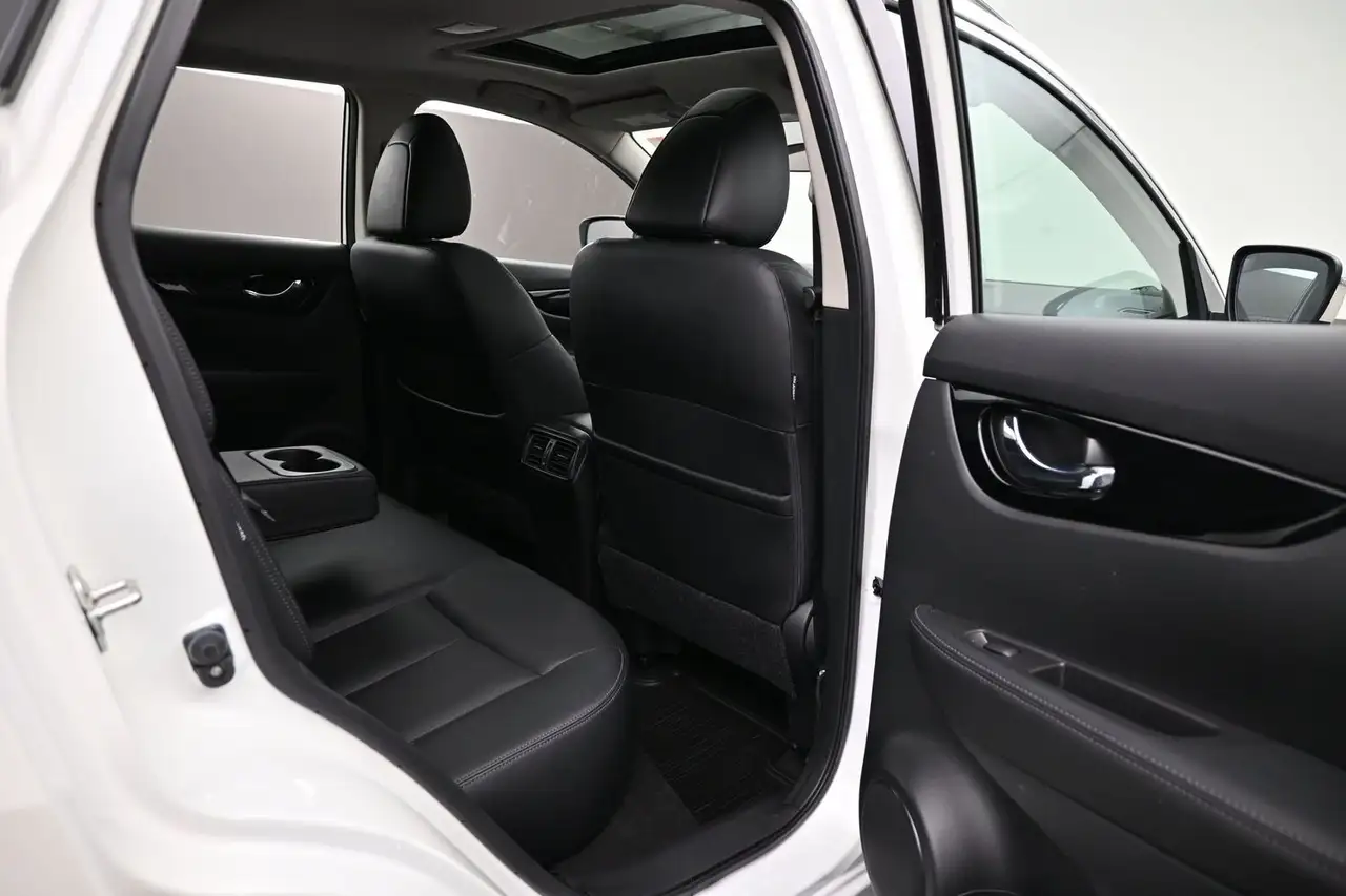 Nissan Qashqai photo Nissan Qashqai