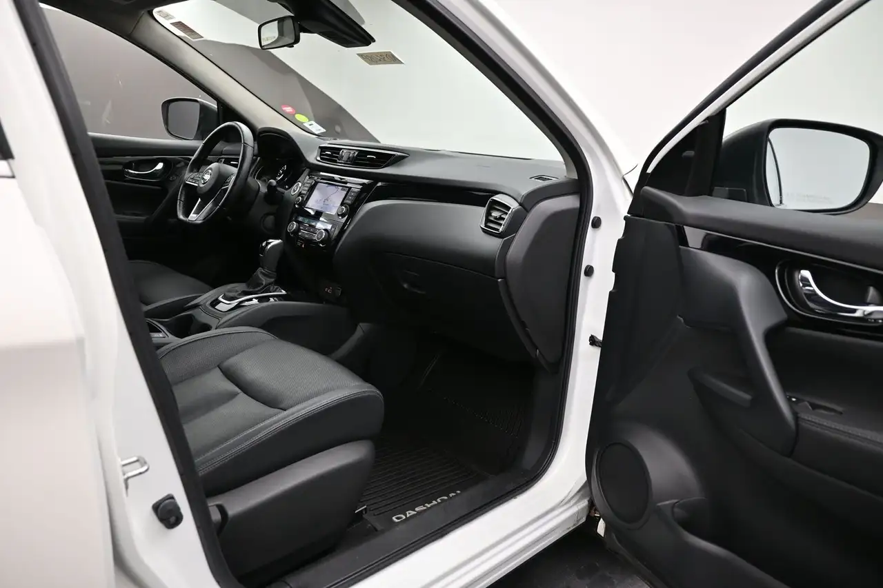 Nissan Qashqai photo Nissan Qashqai