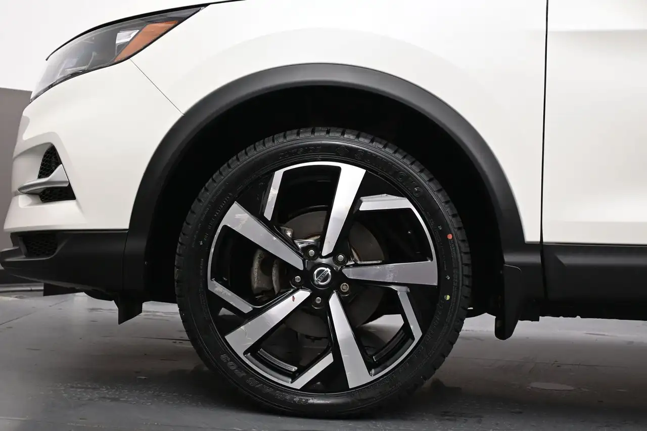 Nissan Qashqai photo Nissan Qashqai