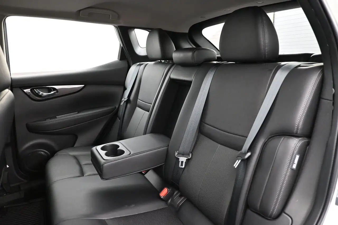 Nissan Qashqai photo Nissan Qashqai
