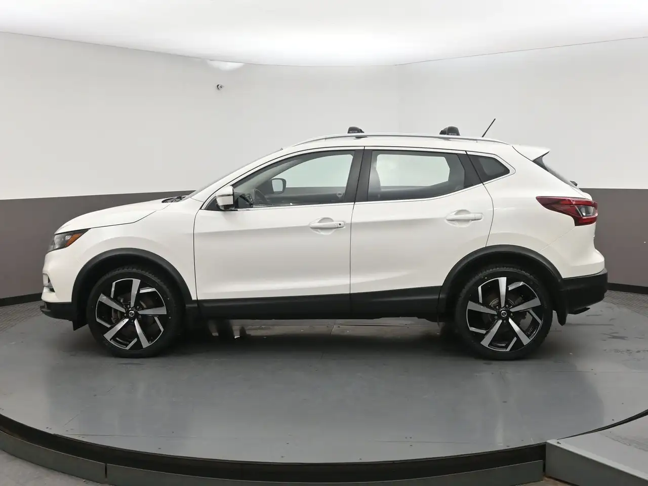 Nissan Qashqai photo Nissan Qashqai
