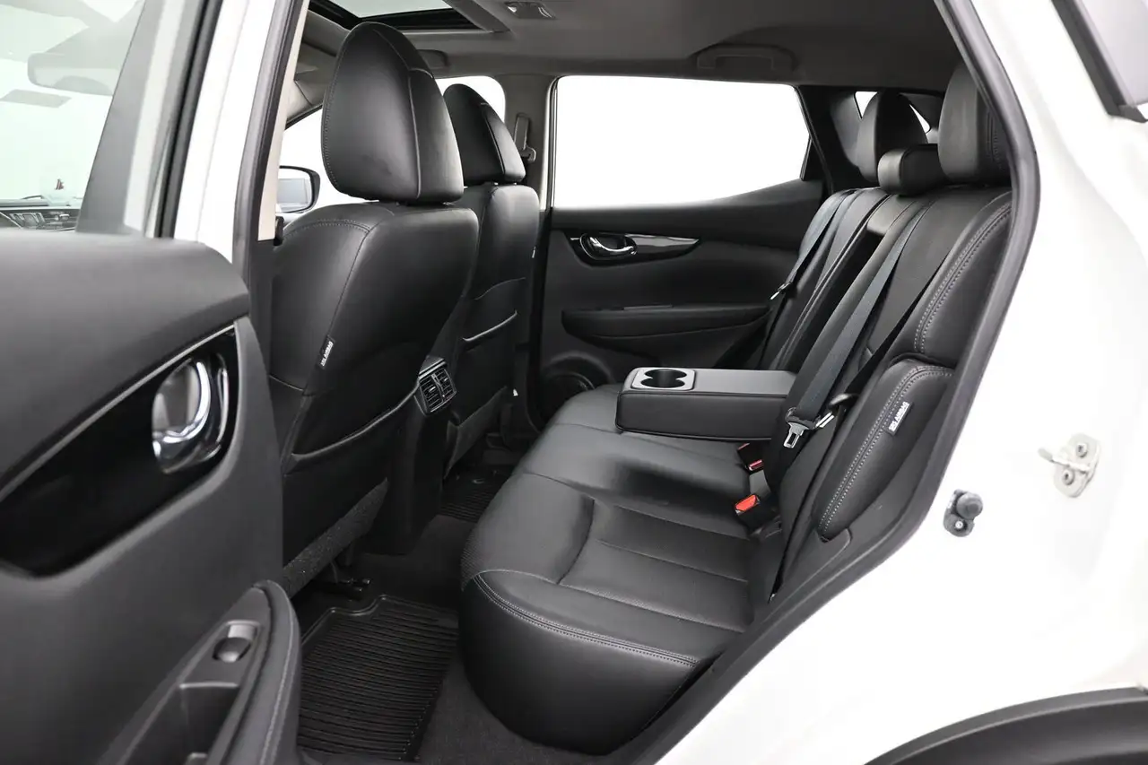 Nissan Qashqai photo Nissan Qashqai