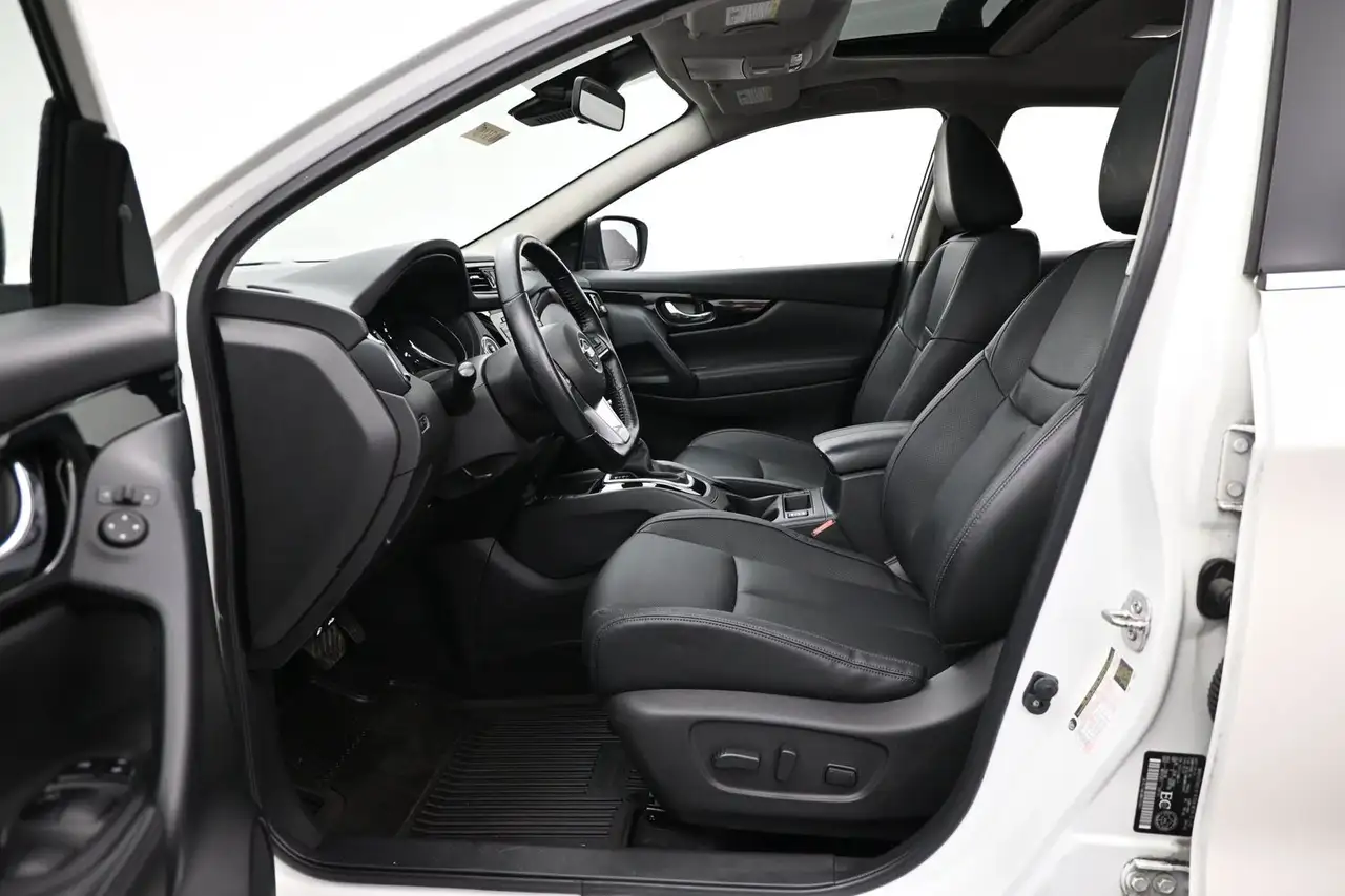 Nissan Qashqai photo Nissan Qashqai