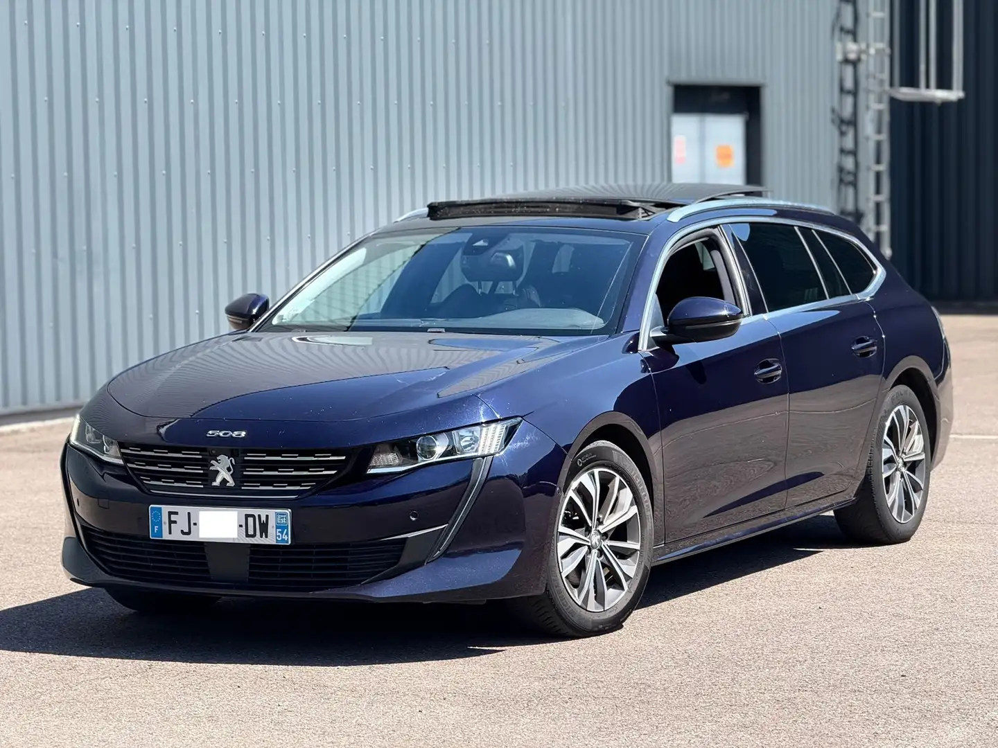 Peugeot 508 SW 1.5 BlueHDi 130 ch ALLURE TOIT OUVRANT Bleu - 1