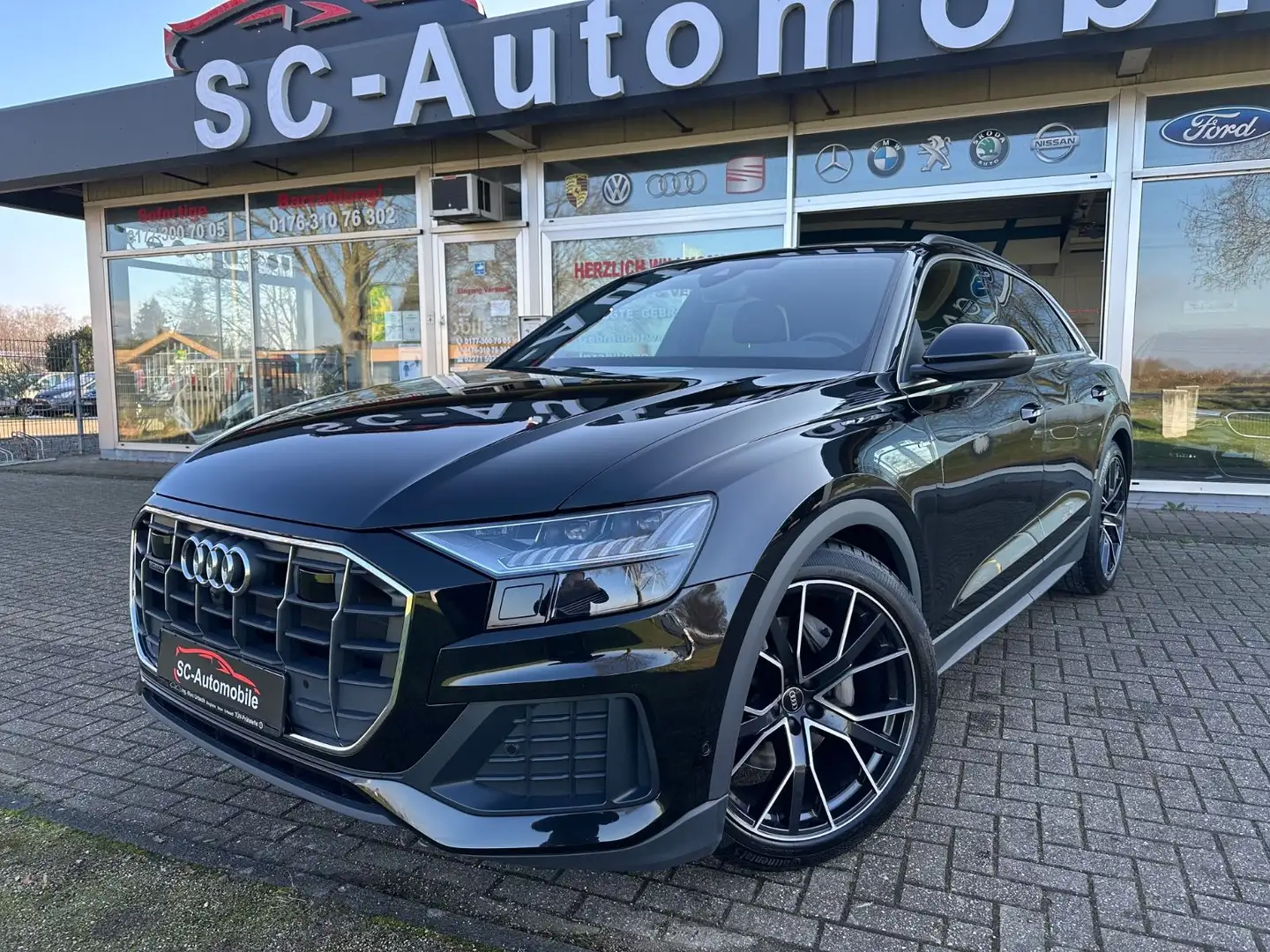 Audi Q8 50 TDI quattro*S-LINE*MATRIX*PANO*ACC*LUFT* Schwarz - 1