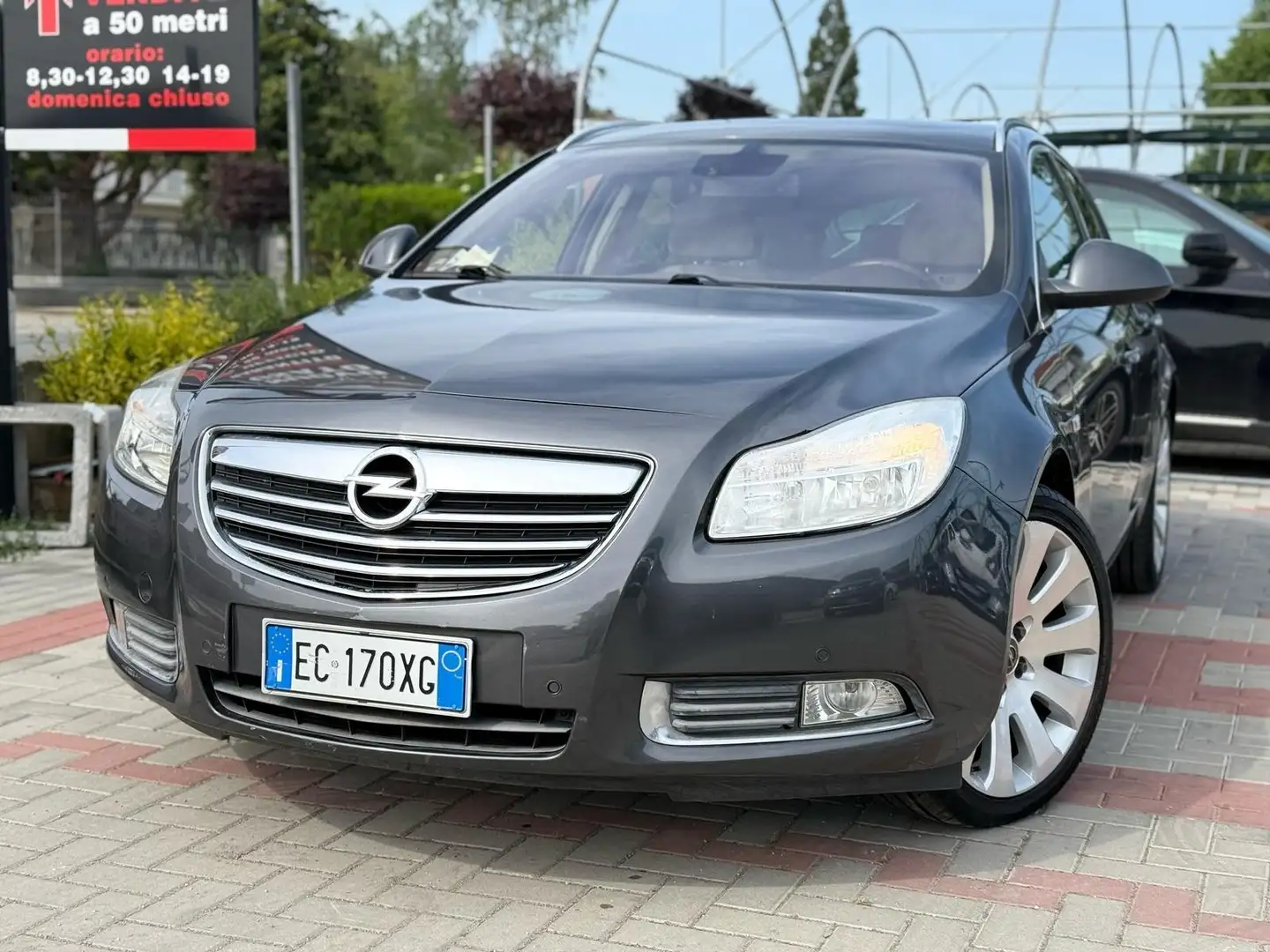 Opel Insignia 1.6 Turbo 180CV Sports Tourer Cosmo Grigio - 1
