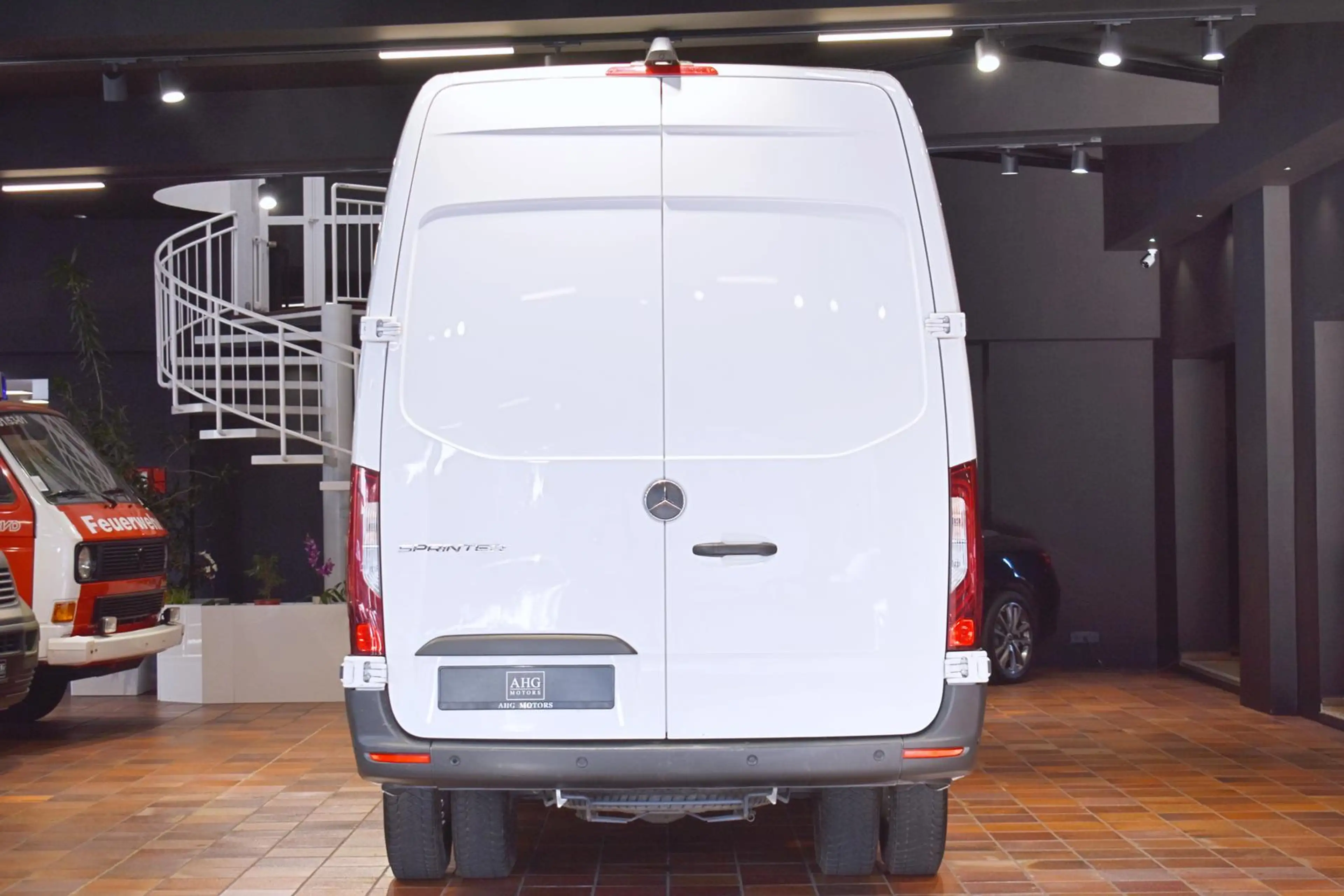 Mercedes-Benz Sprinter 519 V6 MAXI L3H2 5,5T AHK3,5T LED 360°KAMERA KLIMA — photo 8