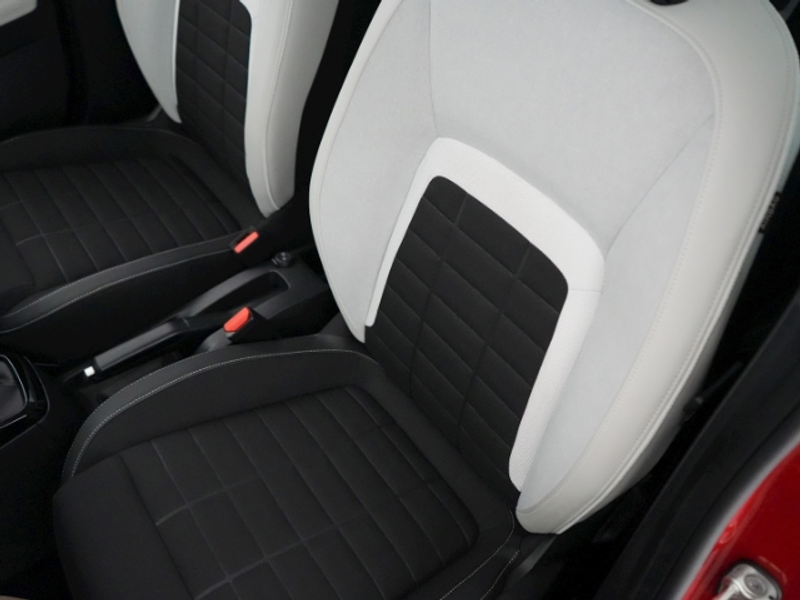 Citroen C3 MAX+NAVI+RÜCKFAHRKAMERA+SITZ-/LENKRADHEIZUNG+LED-S — photo 11