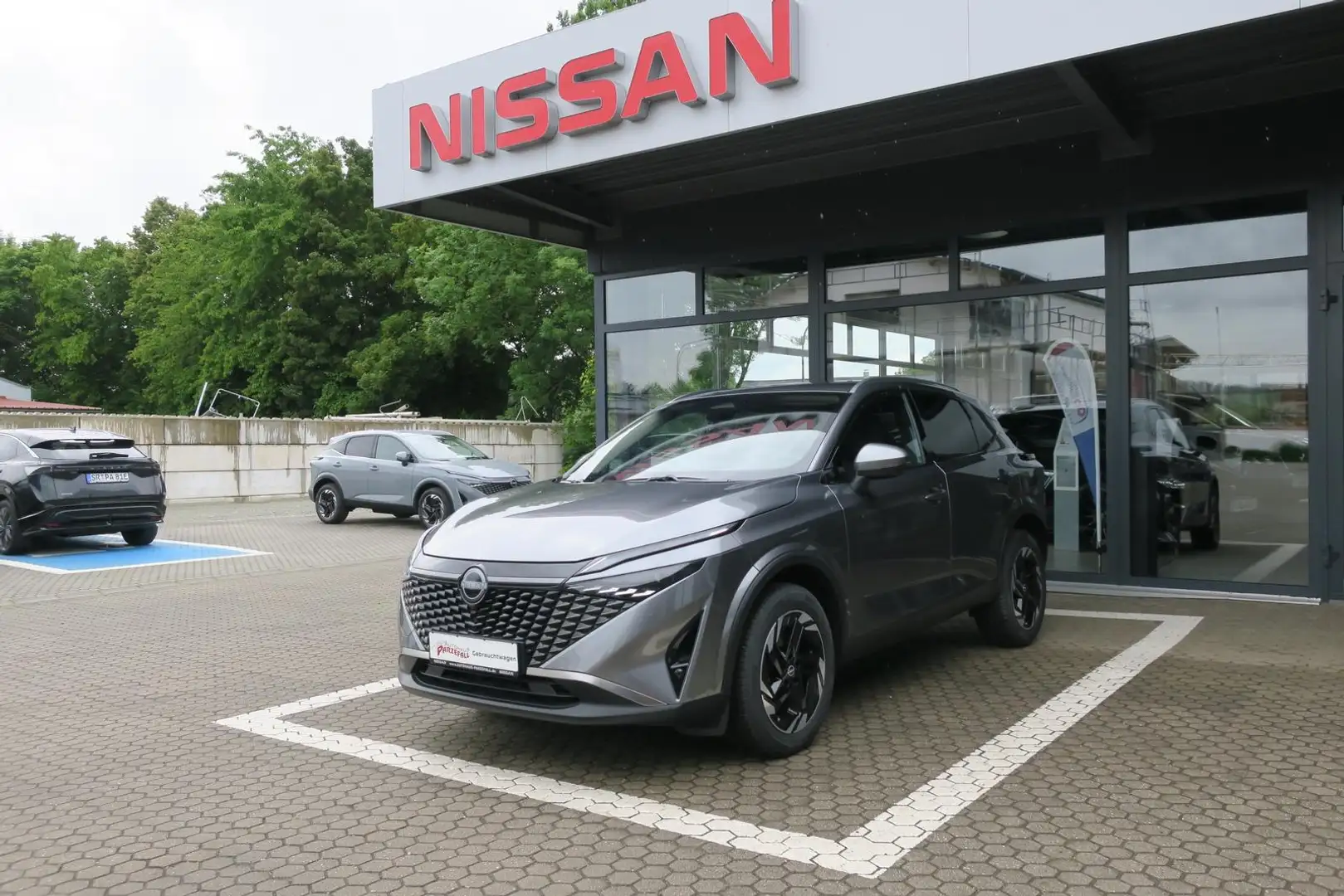 Nissan Qashqai N-CONNECTA 1.3 DIG-T MHEV Xtronic FACELIFT Grau - 2