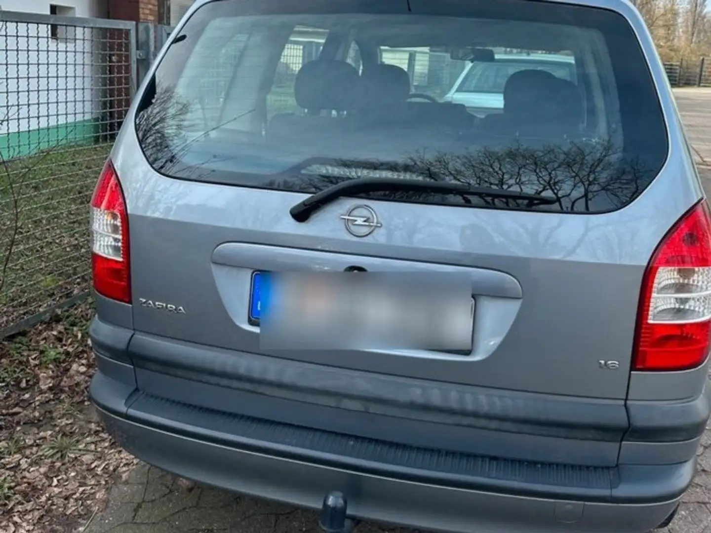 Opel Zafira 1.6 CNG Njoy Grau - 2