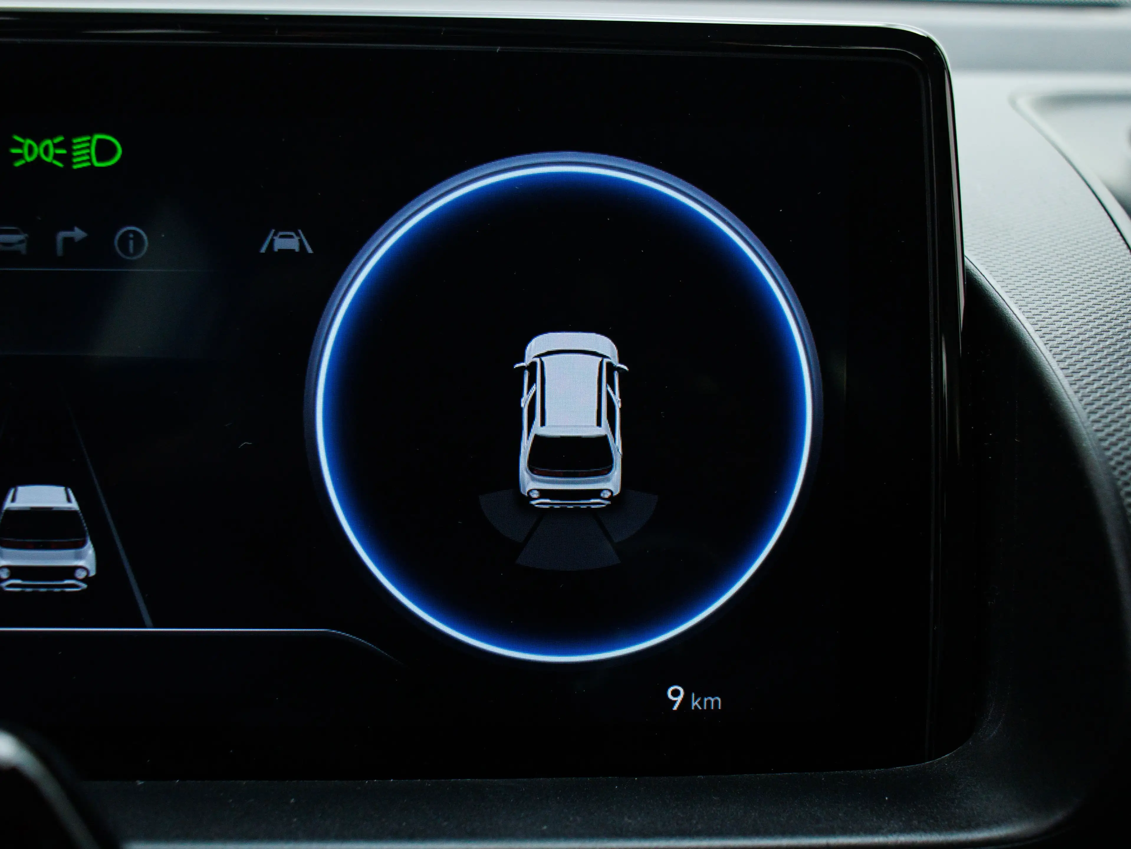 Hyundai Inster Electric 49 kWh E-Motion (Tomboy Khaki) — photo 4