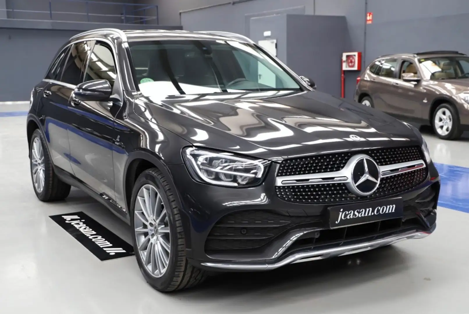 Mercedes-Benz GLC 200 200d 4Matic 9G-Tronic Gris - 2