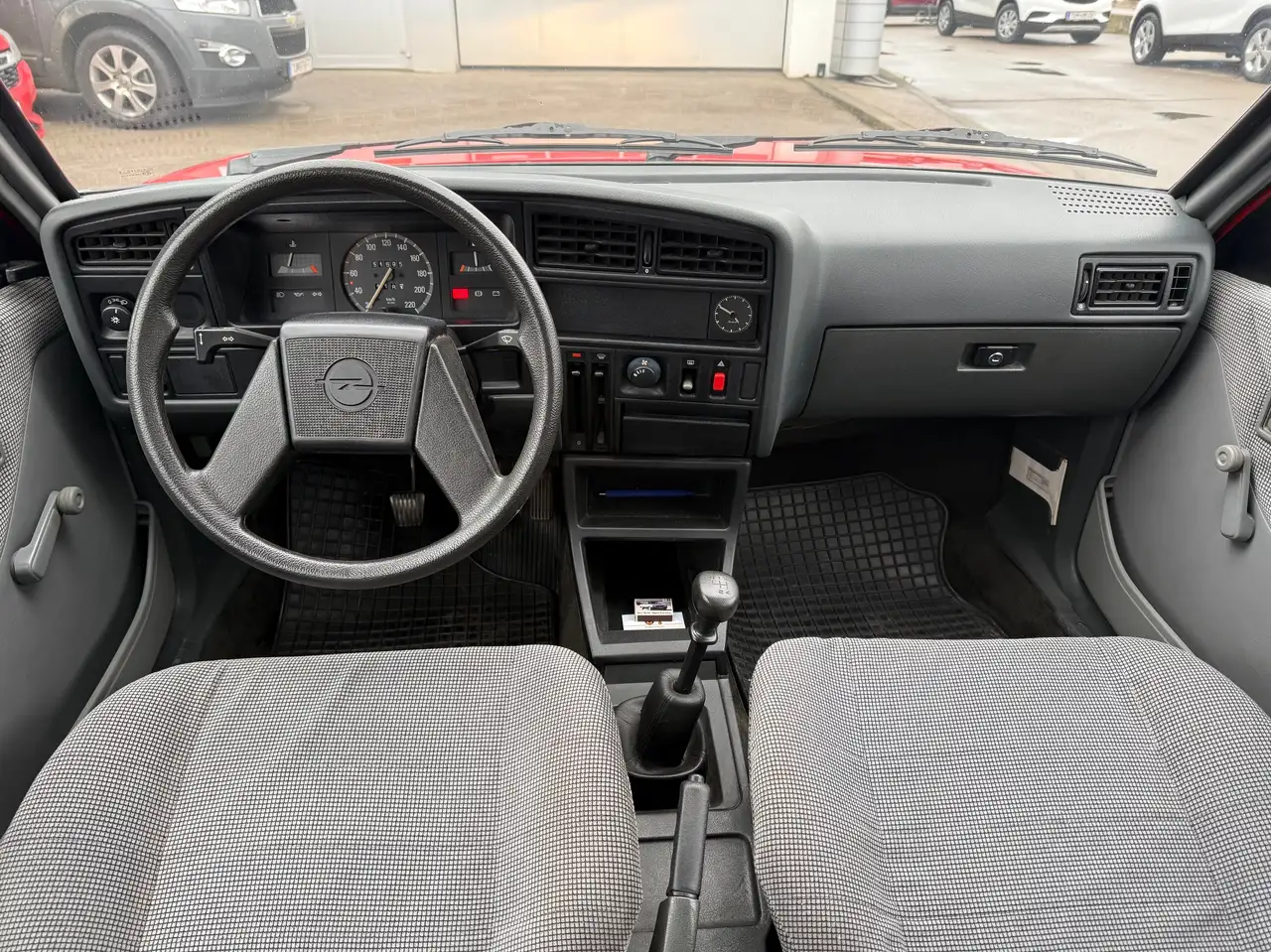 Opel Ascona 1,3, foto 10