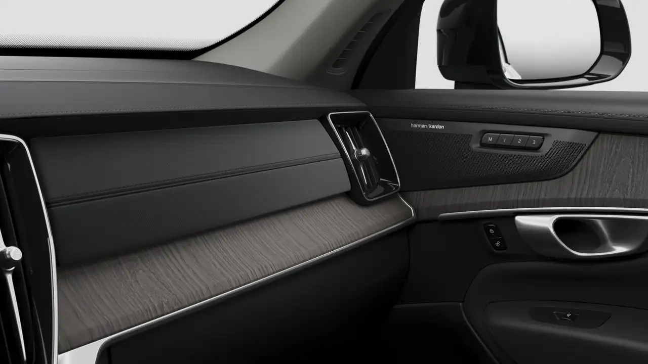 Volvo XC90 photo Volvo XC90