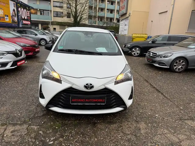 Toyota Yaris Basis*Klima*I Hand*Facelift*EU6