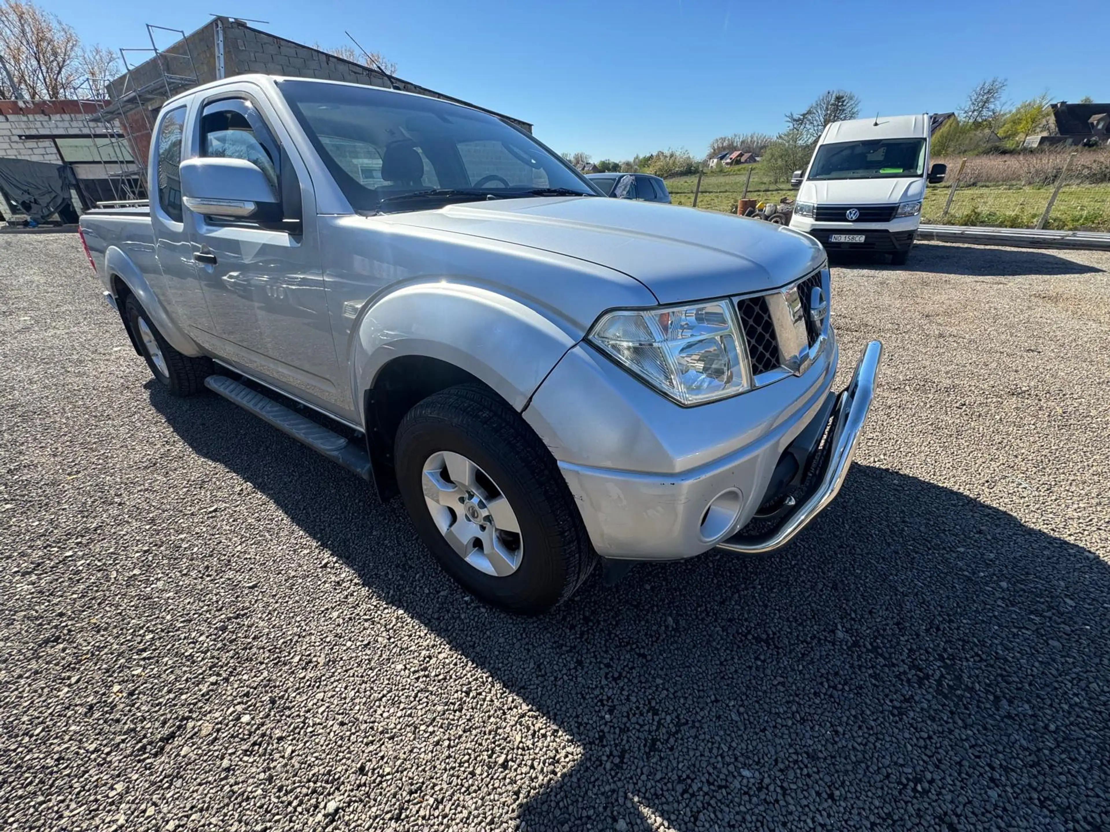 Nissan Navara 2.5 dCi 4x4 XE Tracker   Man. AC
