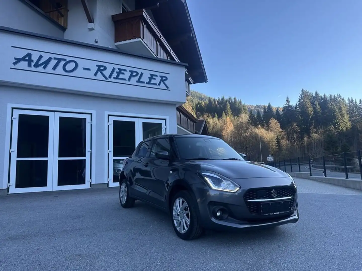 Suzuki Swift 1,2 Hybrid DualJet Allgrip Shine Grau - 2