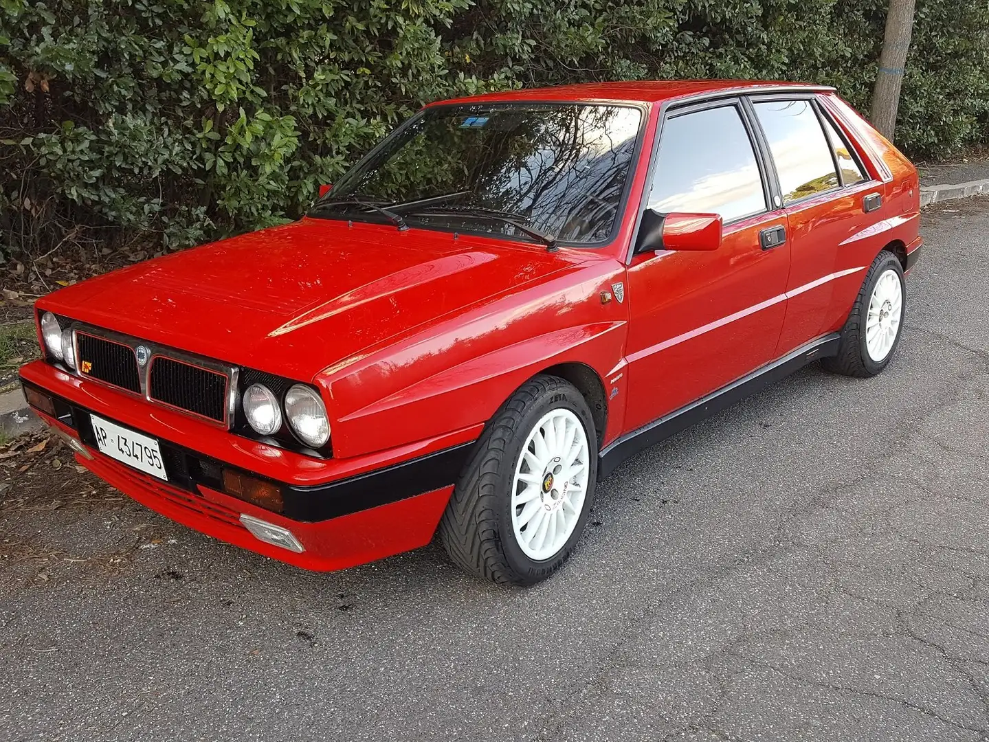 Lancia Delta Integrale 16V Rood - 1