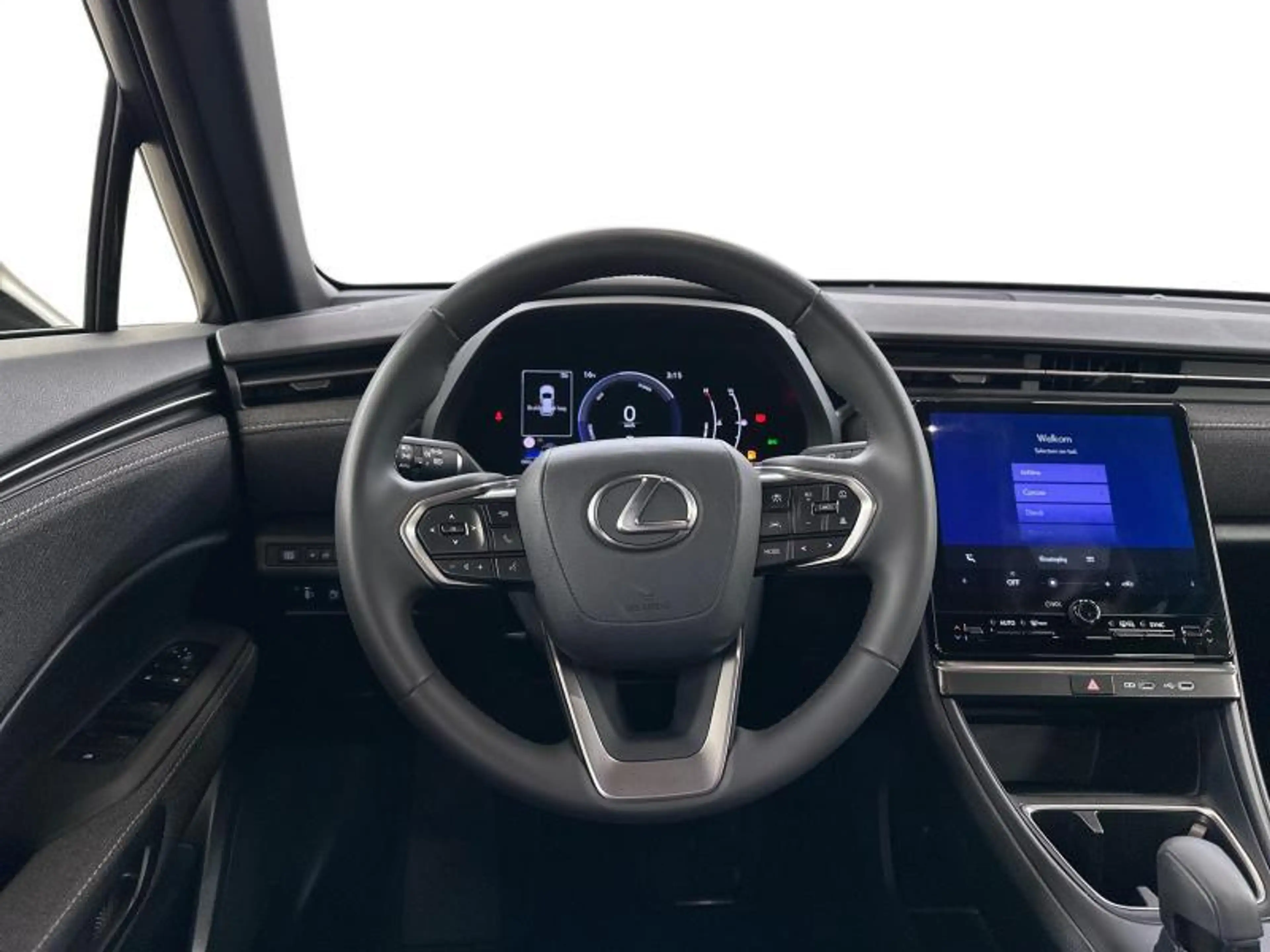 Lexus LBX Base — photo 8