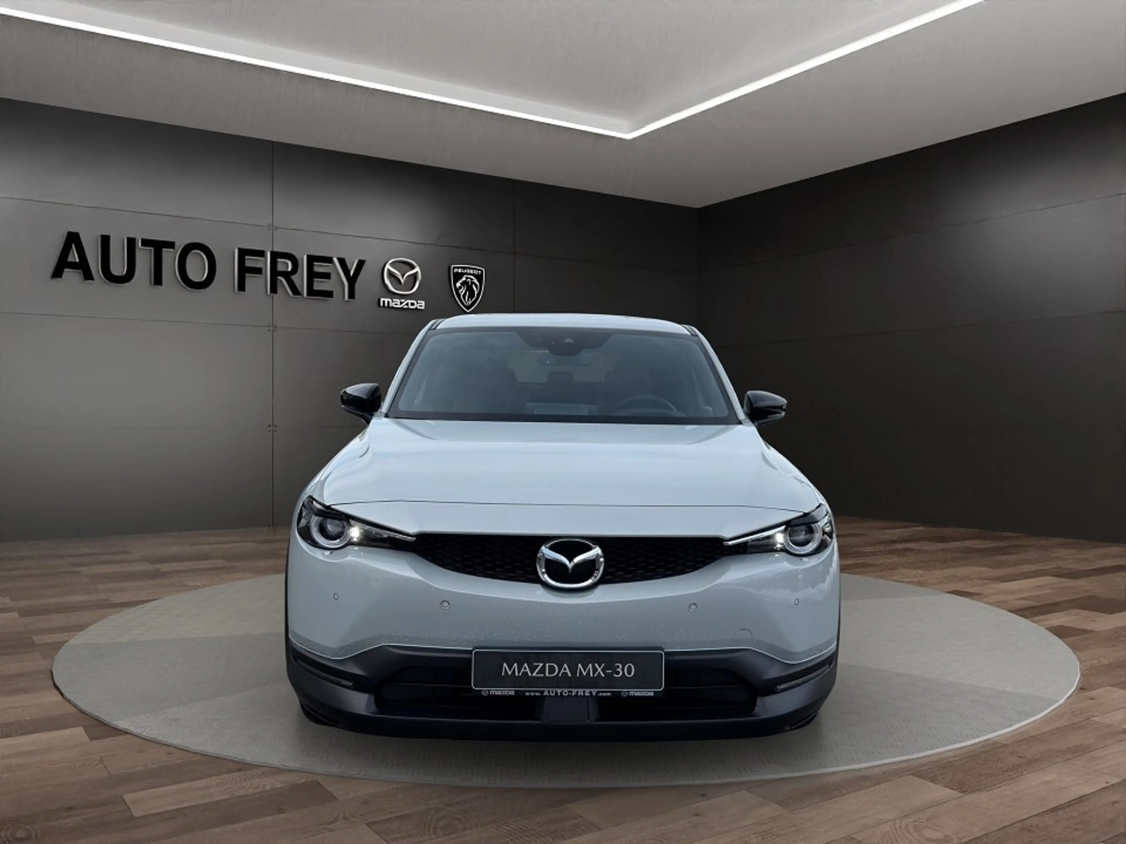 Mazda MX-30 35,5 kWh e-SKYACTIV EV 145 PS MAKOTO IV PRE-P GSD — photo 4