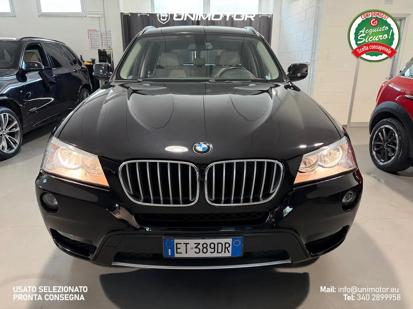 BMW X3 F25 Eletta xDrive20d 184cv Automatica Noir - 2