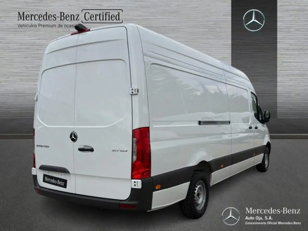 Mercedes-Benz Model not specified 2026