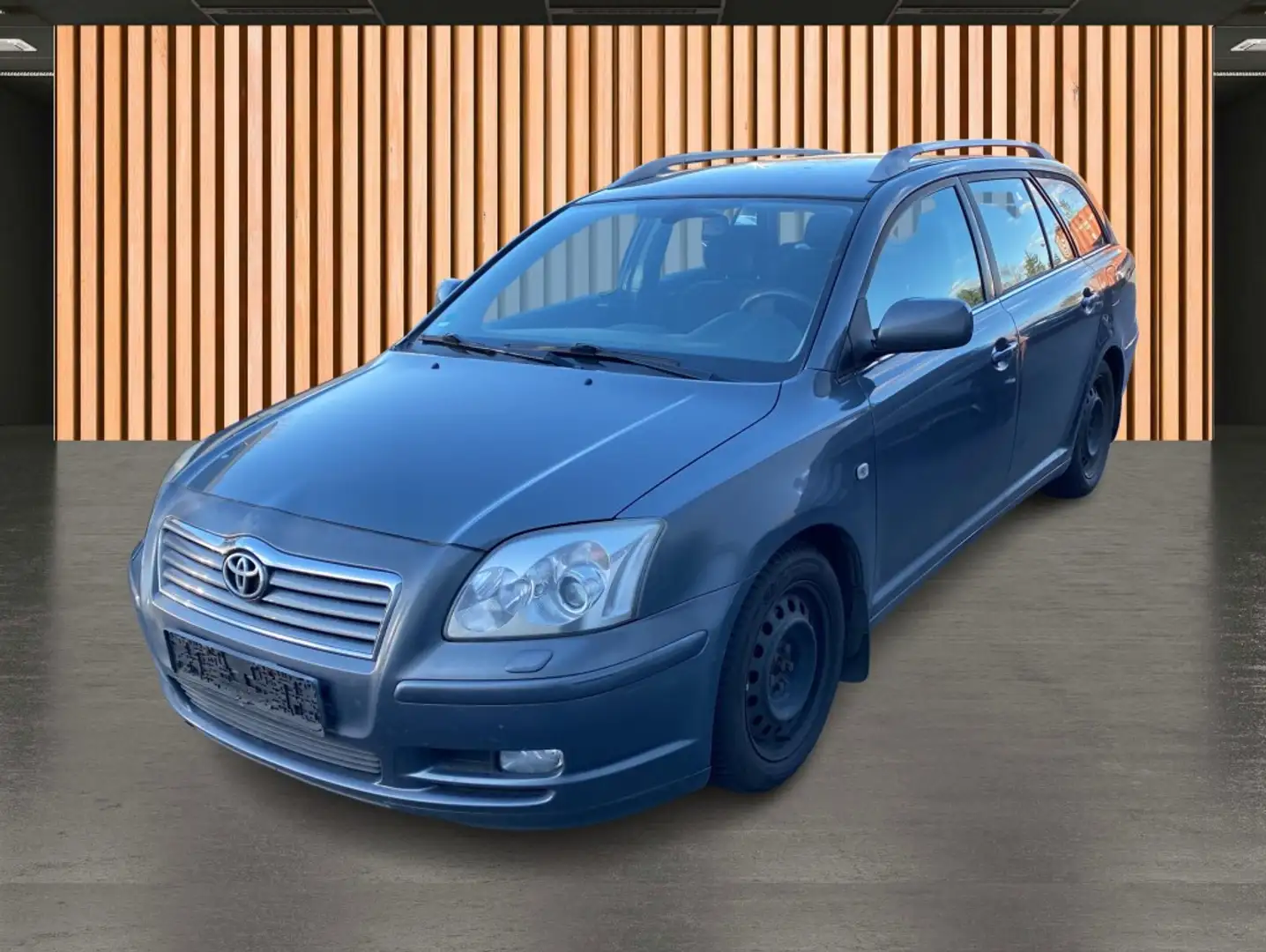 Toyota Avensis Kombi 1.8 Executive Gris - 2