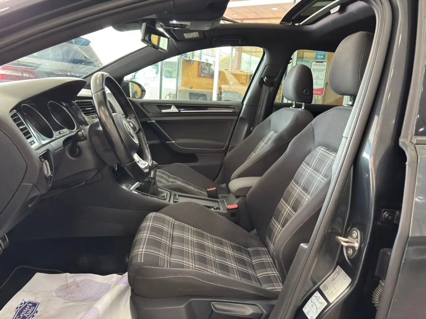 Volkswagen Golf 2.0TDI CR BMT GTD 184 Grau - 1