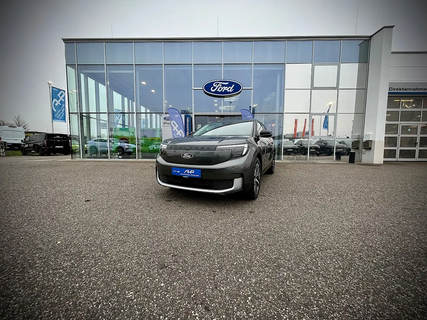 Ford Explorer Elektro 77kWh Select 286PS LEASING AKTION Grau - 2