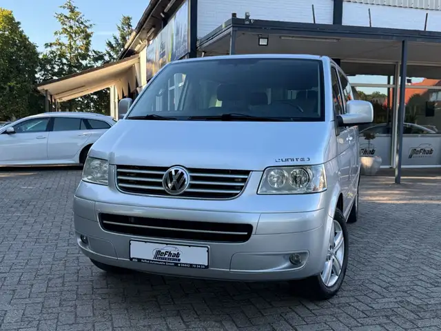 Volkswagen T5 Multivan United*6-Sitzer*SITZHEIZUNG*AHK*