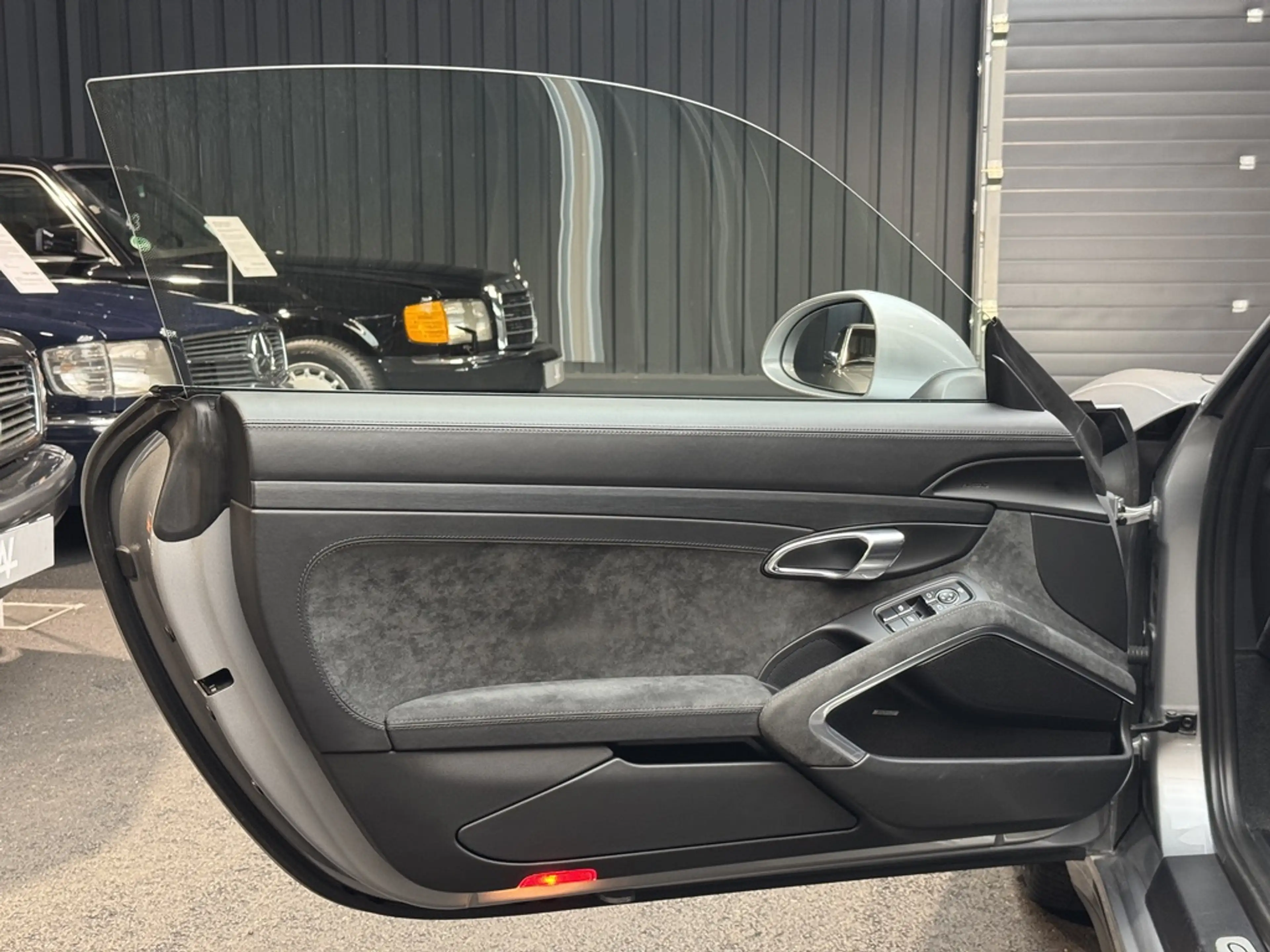 Porsche 991 Carrera 4 GTS Topzustand, 2. Hand, Approved, sportl. konfiguriert — photo 11