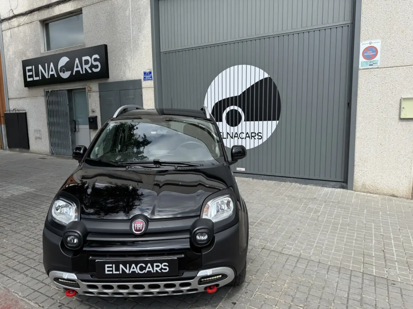 Fiat Panda 0.9 TwinAir Cross 4x4 Negro - 1