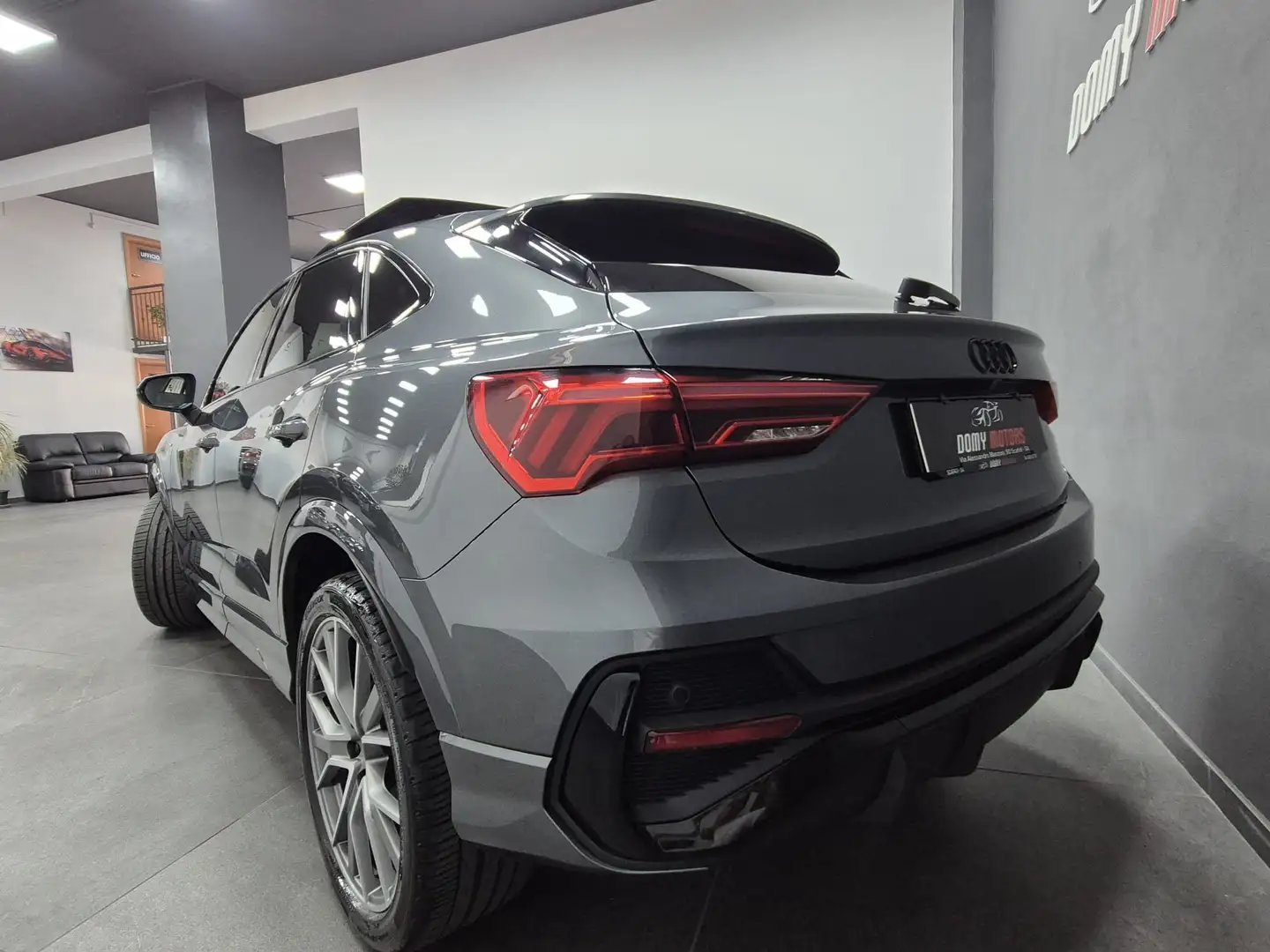 Audi Q3 Sportback 40 2.0 tdi S line edition quattro Gris - 2