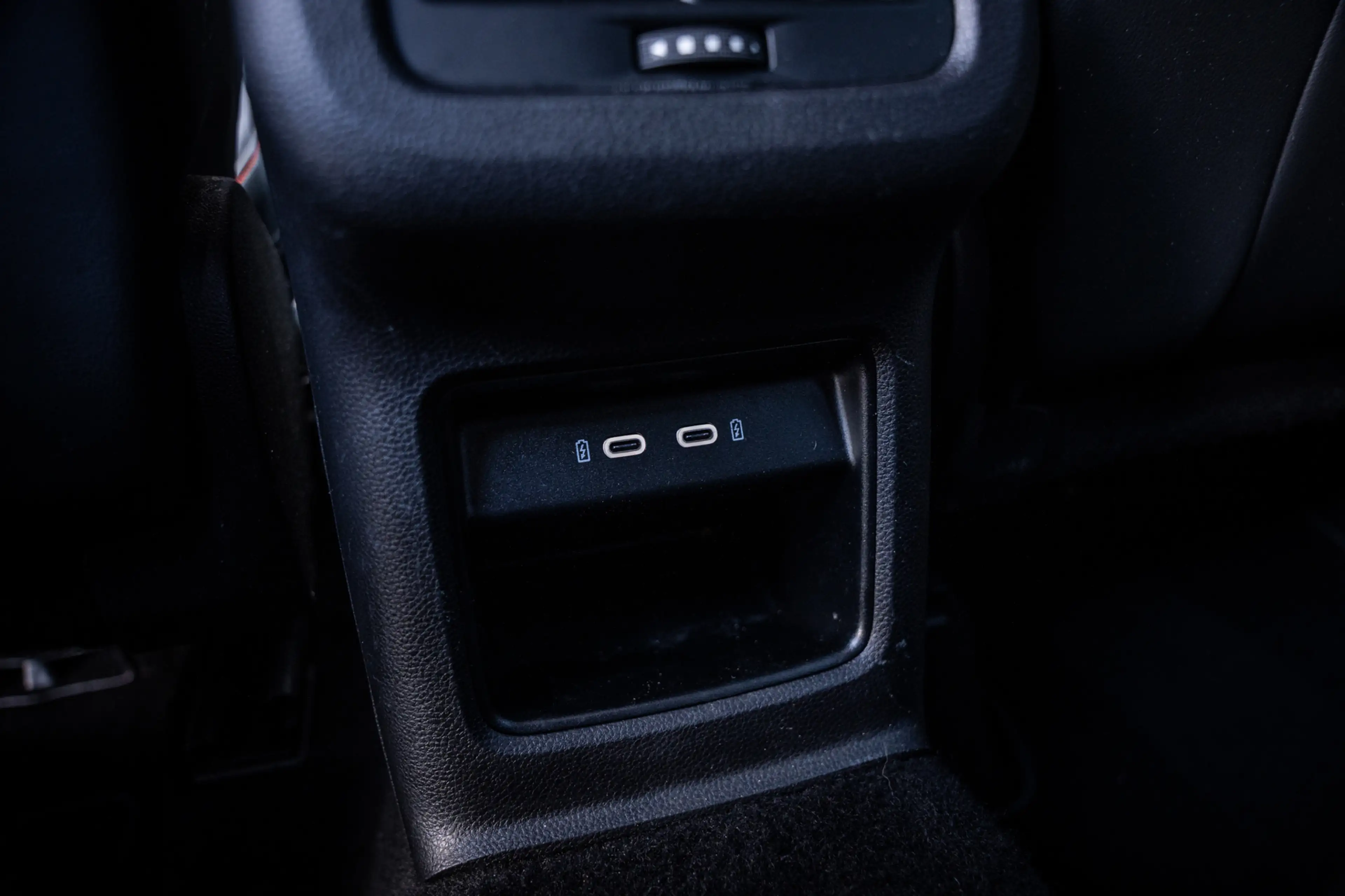 SEAT Ateca 1.5 TSI FR Business Intense|Trekh|ACC|Dig Cockpit| — photo 36